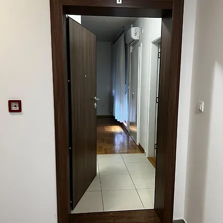 New Cristal In The Centre * نوفي ساد