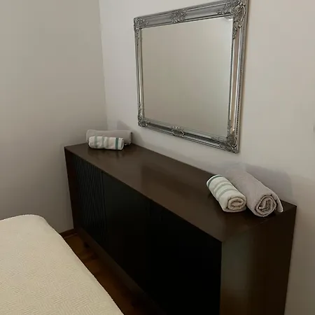 New Cristal In The Centre Apartmán